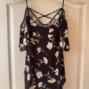 Women’s blouse tank